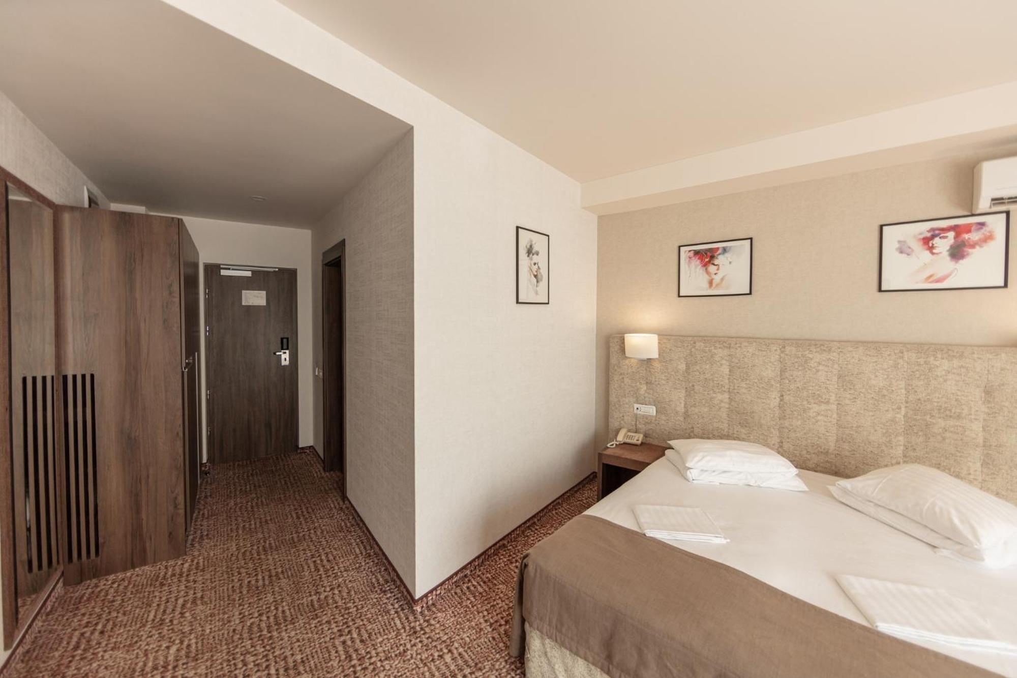 Grand Hotel Belvedere Brasov Ngoại thất bức ảnh