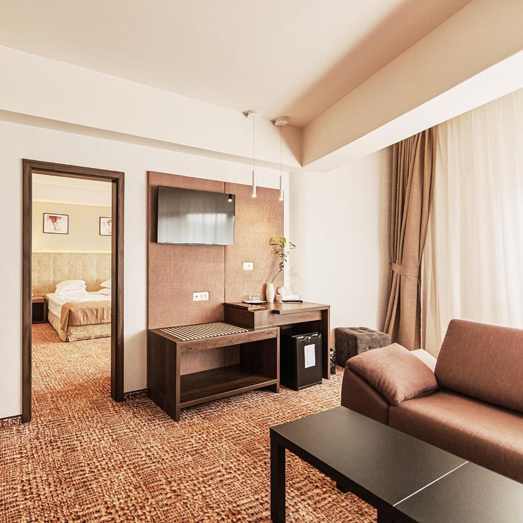 Grand Hotel Belvedere Brasov Ngoại thất bức ảnh